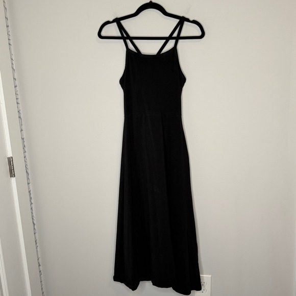 Pact Dresses & Skirts - Pact Black Organic Cotton Double Strap Crossback Midi Dress with Pockets Small